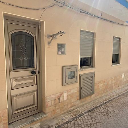 Avo Velha - Faneca Apartamentos Nazaré Buitenkant foto